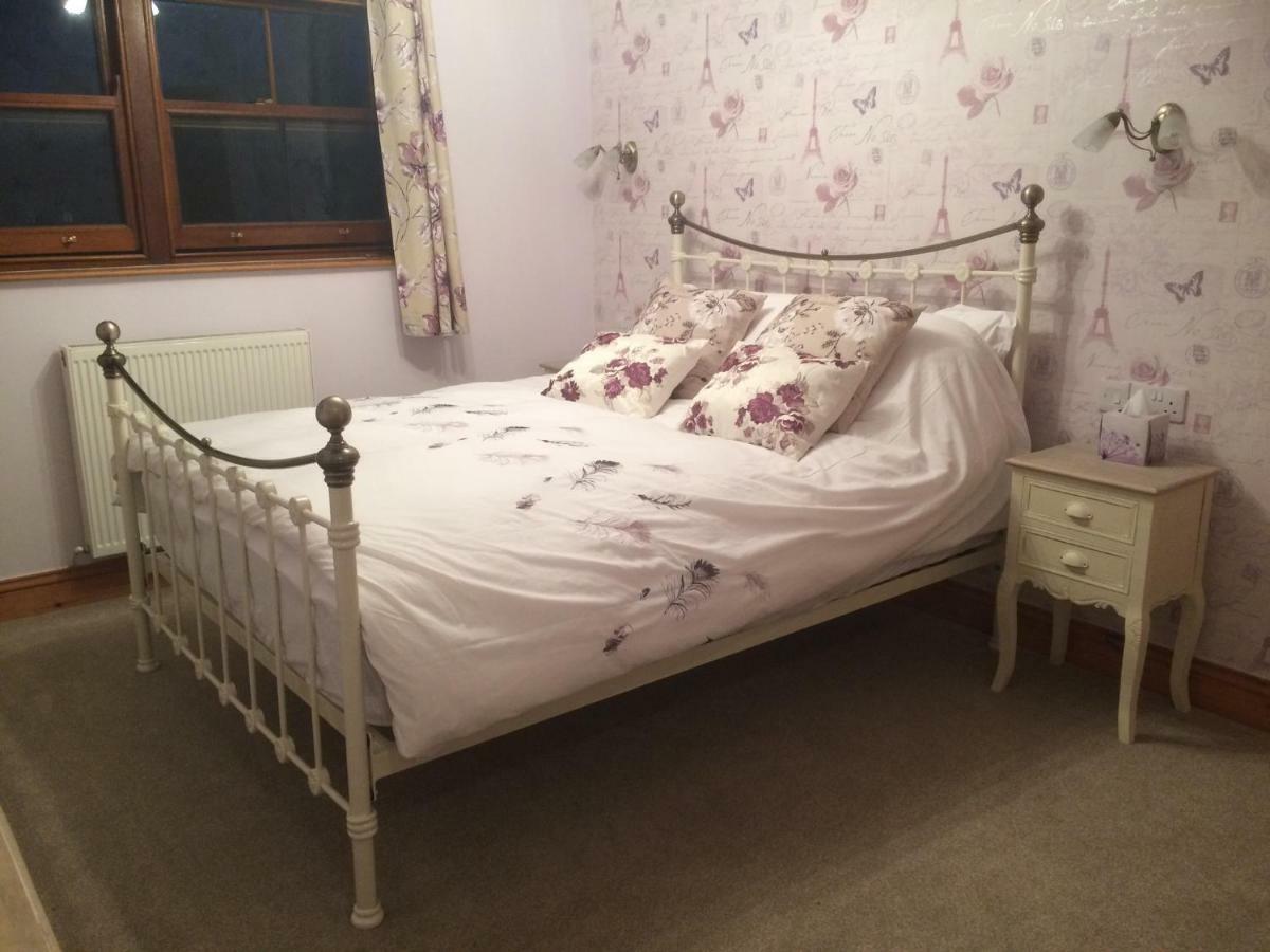 Eskdale House B&B Уитби Екстериор снимка